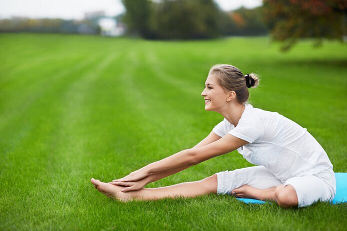 exercícios de alongamento de ioga para perda de peso